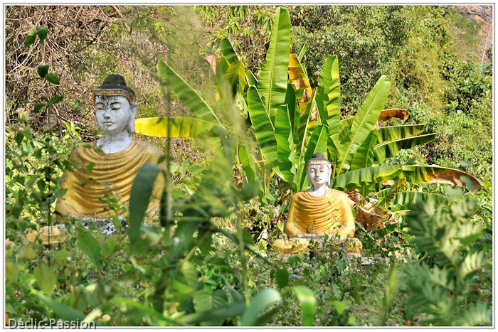 ... et ses 1000 bouddhas au pied du mont Zwe Ga Bin